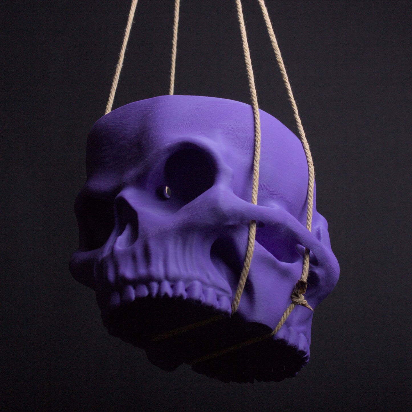 Grim Weeper - Crying Skull Planter